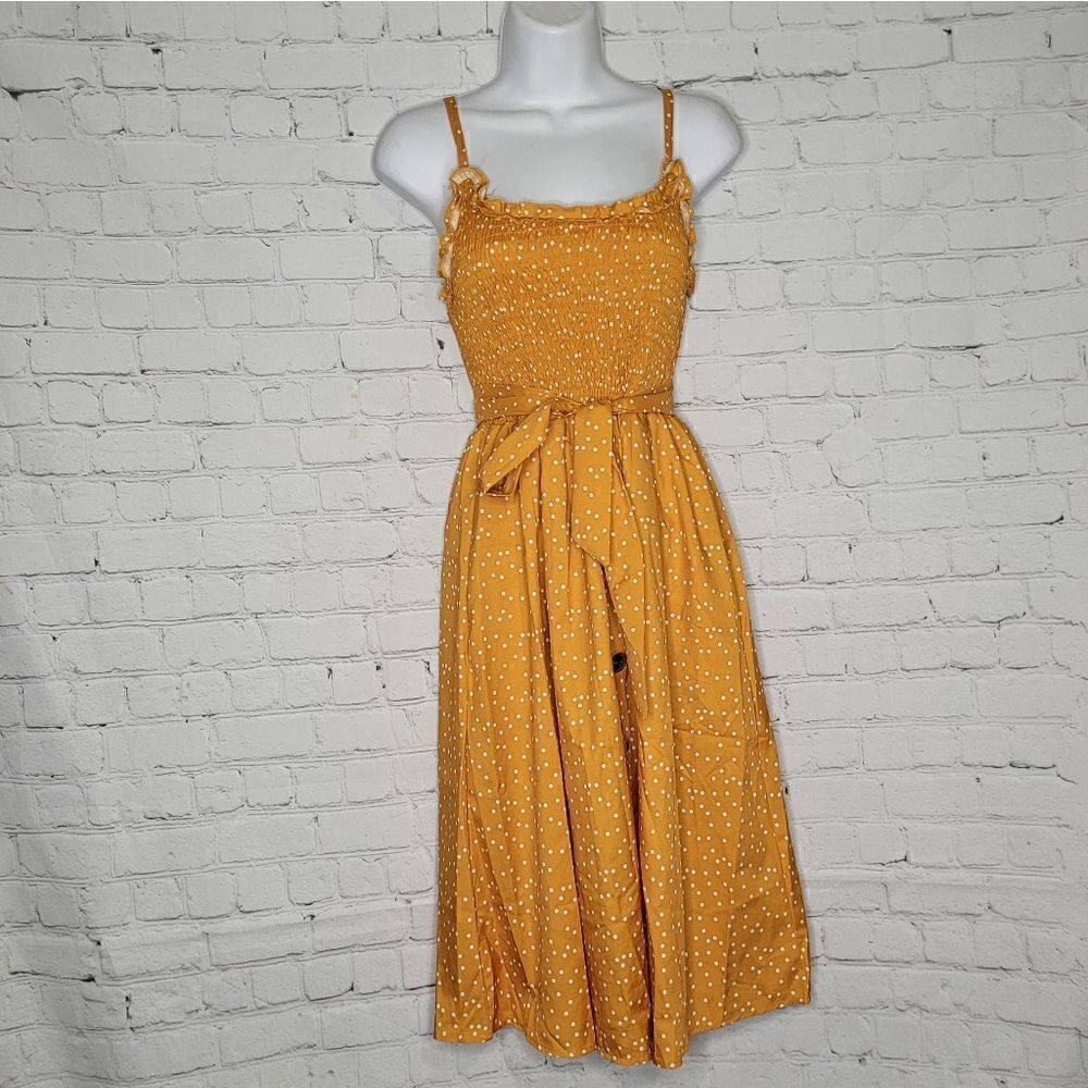 Junior's Sleeveless Polkadot Dress Medium